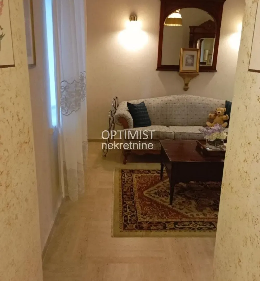 Sale, two bedroom apartment, 41m², Stari Grad, Beograd