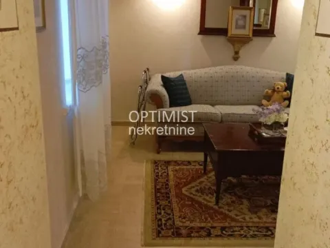 Sale, two bedroom apartment, 41m², Stari Grad, Beograd - image 3