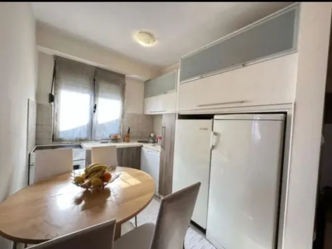 Izdavanje, dvosoban stan, 65m², Stari Aerodrom, Podgorica - image 5