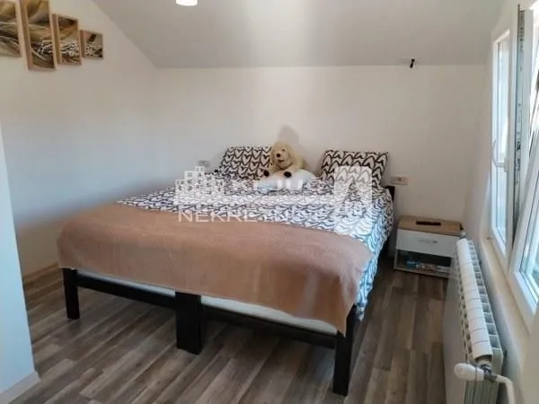 Sale, house, 170m², Trešnja-Koviona, Sopot