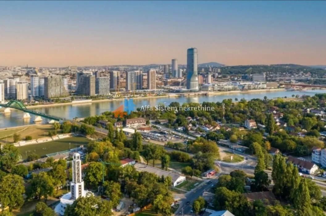Izdavanje, trosoban stan, 90m², Savski Venac, Beograd
