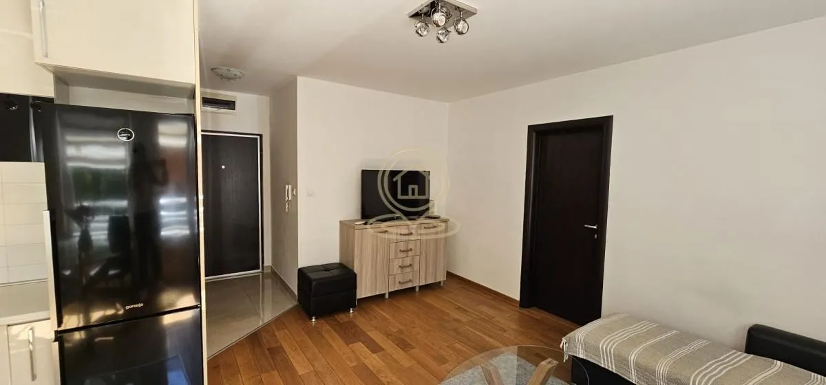 Rent, two bedroom apartment, 40m², Bulbulder, Zvezdara Sve Podlokacije