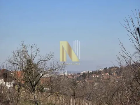 Sale, house, 1m², Sremska Kamenica, Petrovaradin - image 1