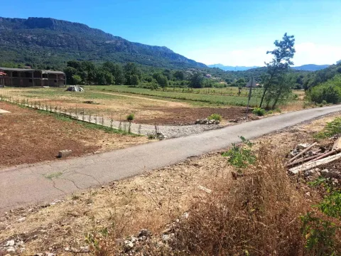 Prodaja, plac, 500m², Pričelje, Podgorica - image 2