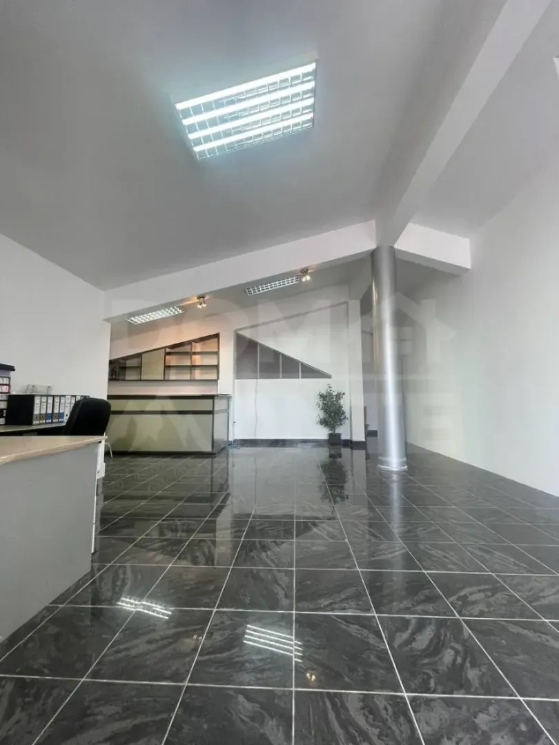 Rent, office space, 97m², Tivat, Crna Gora
