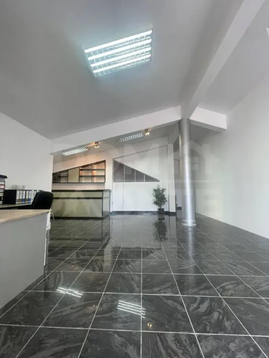 Rent, office space, 97m², Tivat, Crna Gora