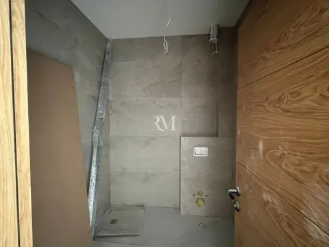 Prodaja, jednosoban stan, 48m², Dobrota, Kotor - image 8