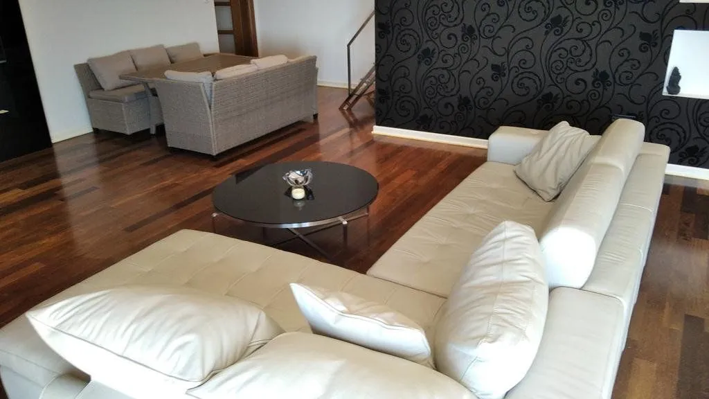 Prodaja, trosoban stan, 151m², Budva, Crna Gora