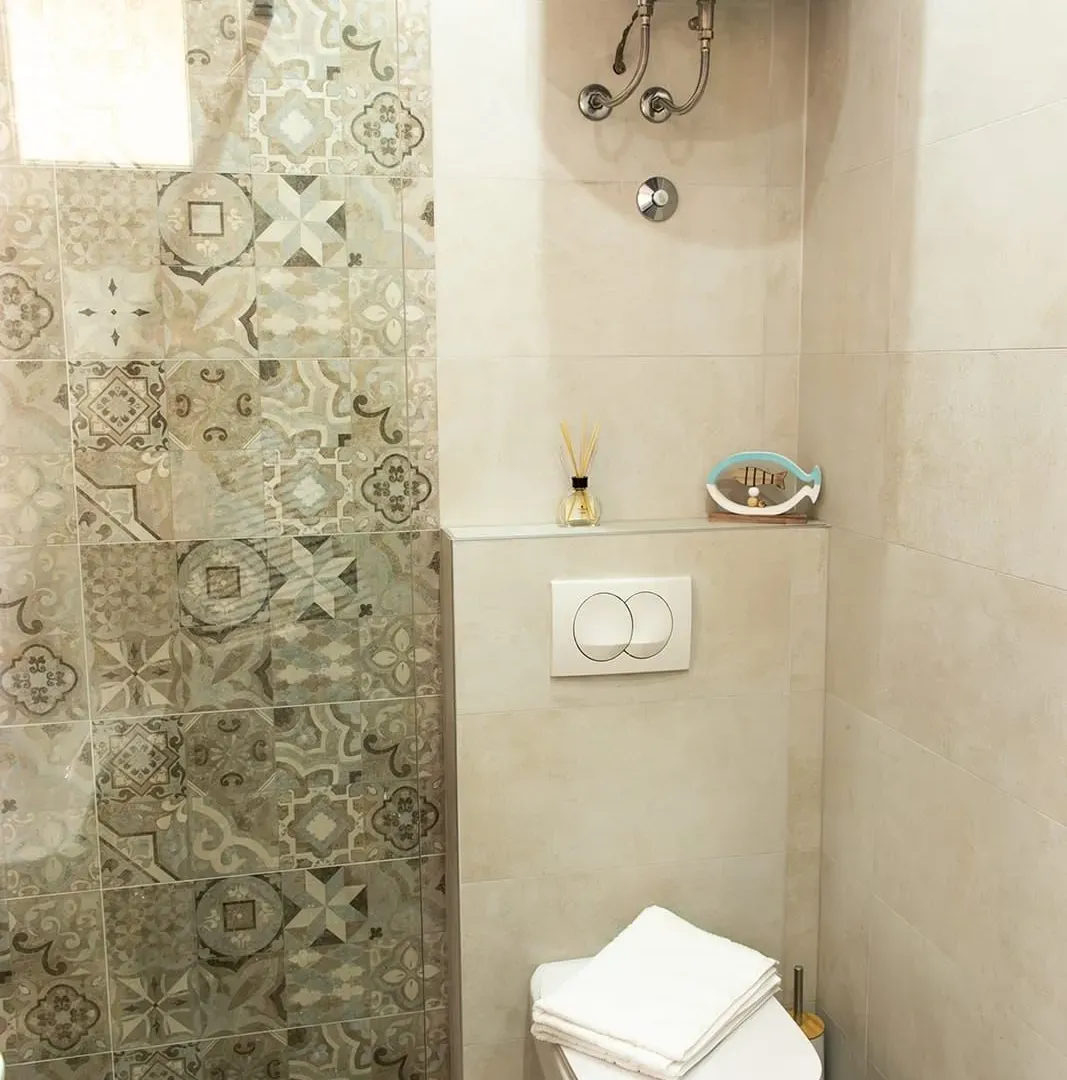 Rent, one bedroom apartment, 60m², Radanovići, Kotor