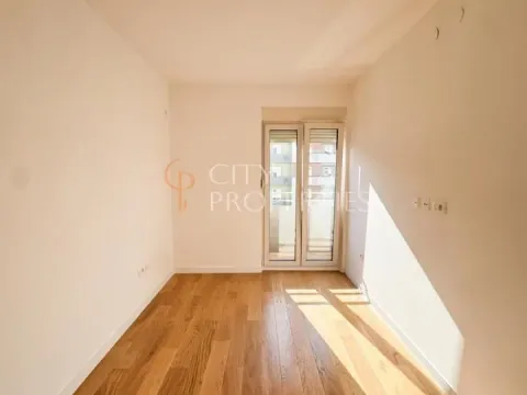 Prodaja, stan, 40m², Central Point, Podgorica - image 4