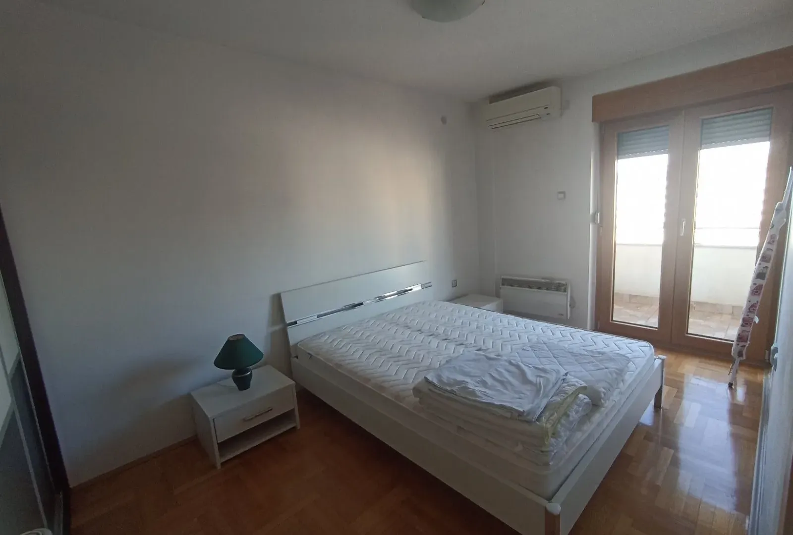 Izdavanje, jednosoban stan, 52m², Preko Morače, Podgorica
