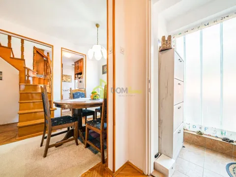 Prodaja, trosoban stan, 70m², Budva, Crna Gora - image 11