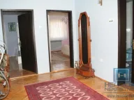 Izdavanje, kuća, 492m², Paraćin, Srbija - image 27