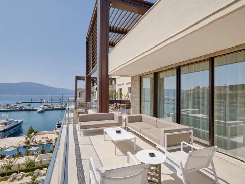 Sale, three bedroom apartment, 491m², Porto Montenegro, Tivat - image 25