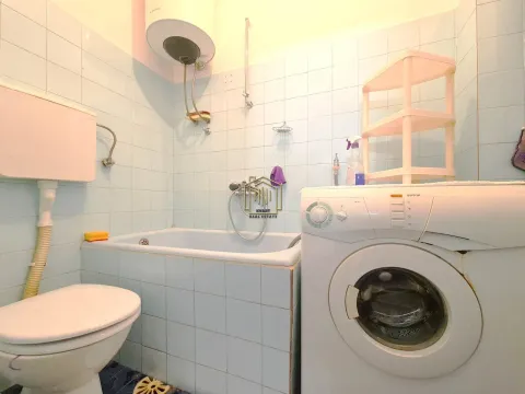 Izdavanje, dvosoban stan, 60m², Tološi, Podgorica - image 4