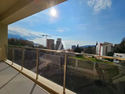 Prodaja, trosoban stan, 150m², Bečići, Budva - image 14