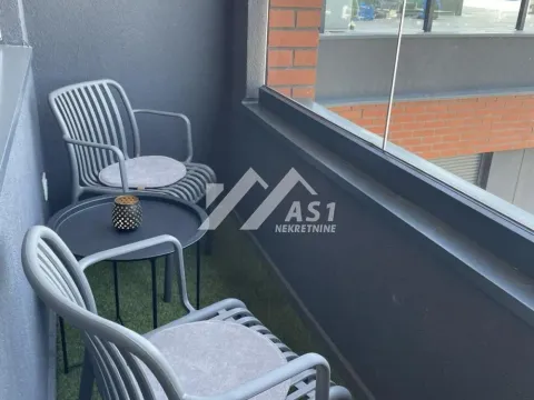 Izdavanje, dvosoban stan, 42m², Centar, Novi Sad - image 10