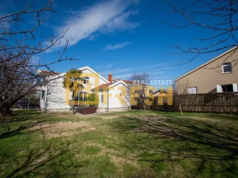 Rent, house, 140m², Dahna, Podgorica - image 25