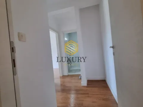 Prodaja, dvosoban stan, 59m², Dalmatinska ulica, Podgorica - image 8