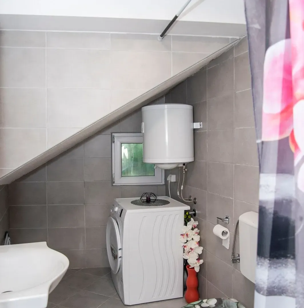 Prodaja, kuća, 194m², Herceg Novi, Crna Gora