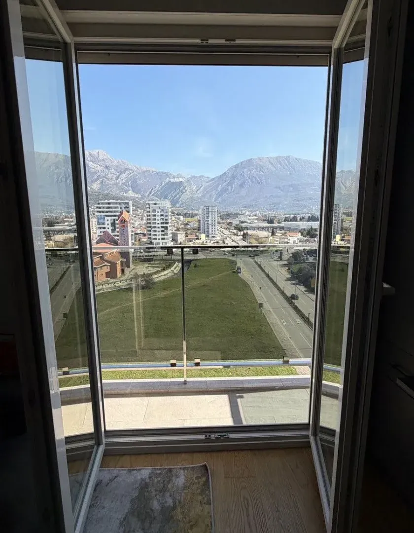 Sale, three bedroom apartment, 115m², Centar, Bar