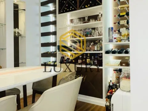 Prodaja, trosoban stan, 122m², Centar, Podgorica - image 15
