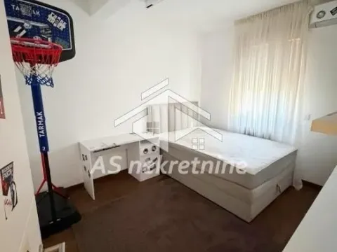 Rent, four bedroom apartment, 100m², Lekino Brdo, Voždovac Sve Podlokacije - image 11