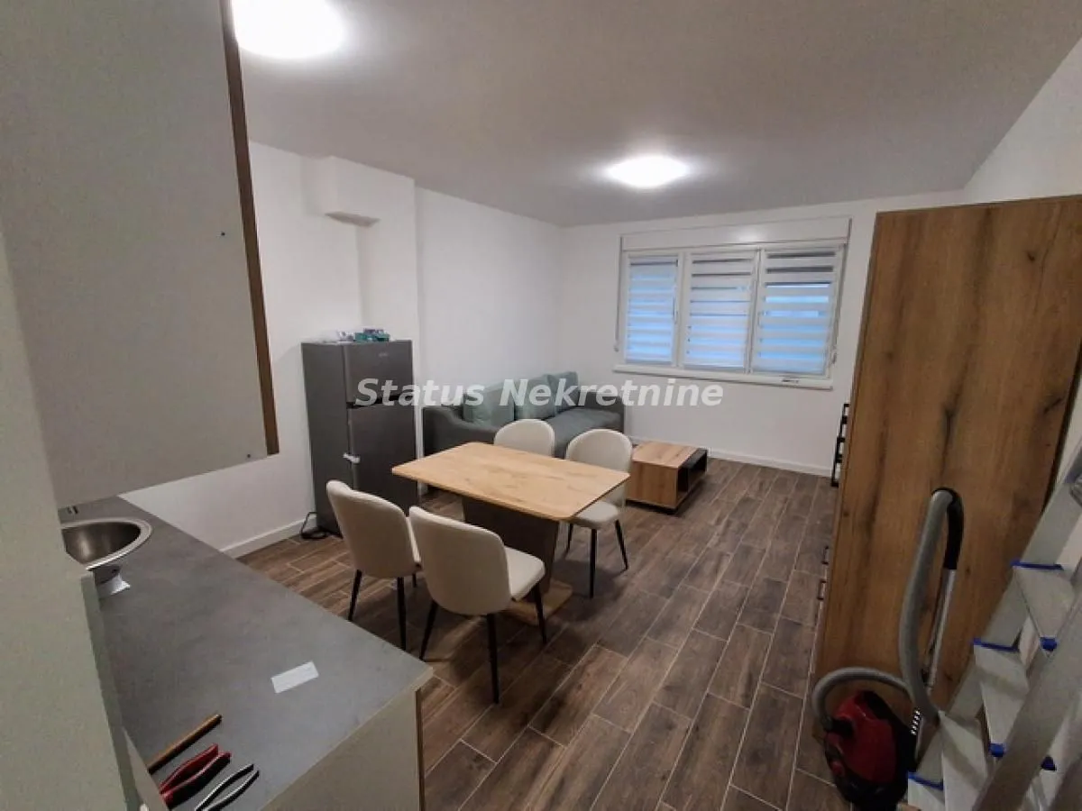 Izdavanje, garsonjera, 32m², Telep, Novi Sad Sve Podlokacije
