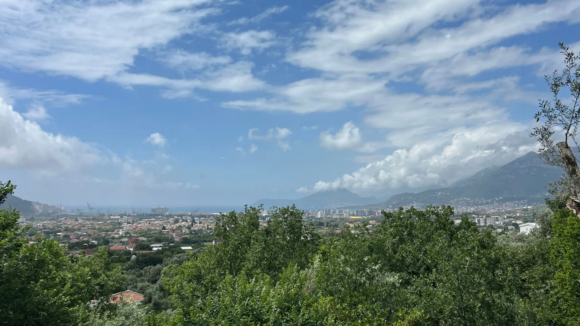 Izdavanje, jednosoban stan, 30m², Stari Bar, Bar