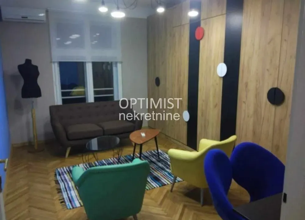 Prodaja, jednosoban stan, 31m², Skadarlija, Beograd