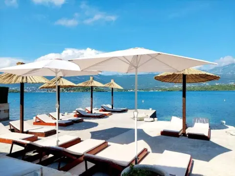 Sale, house, 580m², Đuraševići, Tivat - image 13