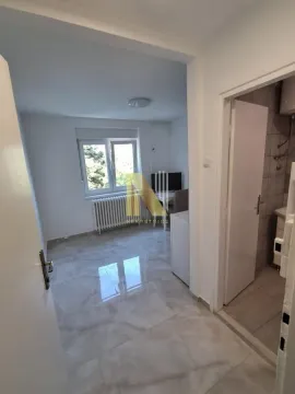 Prodaja, garsonjera, 14m², Novo naselje, Novi Sad - image 2