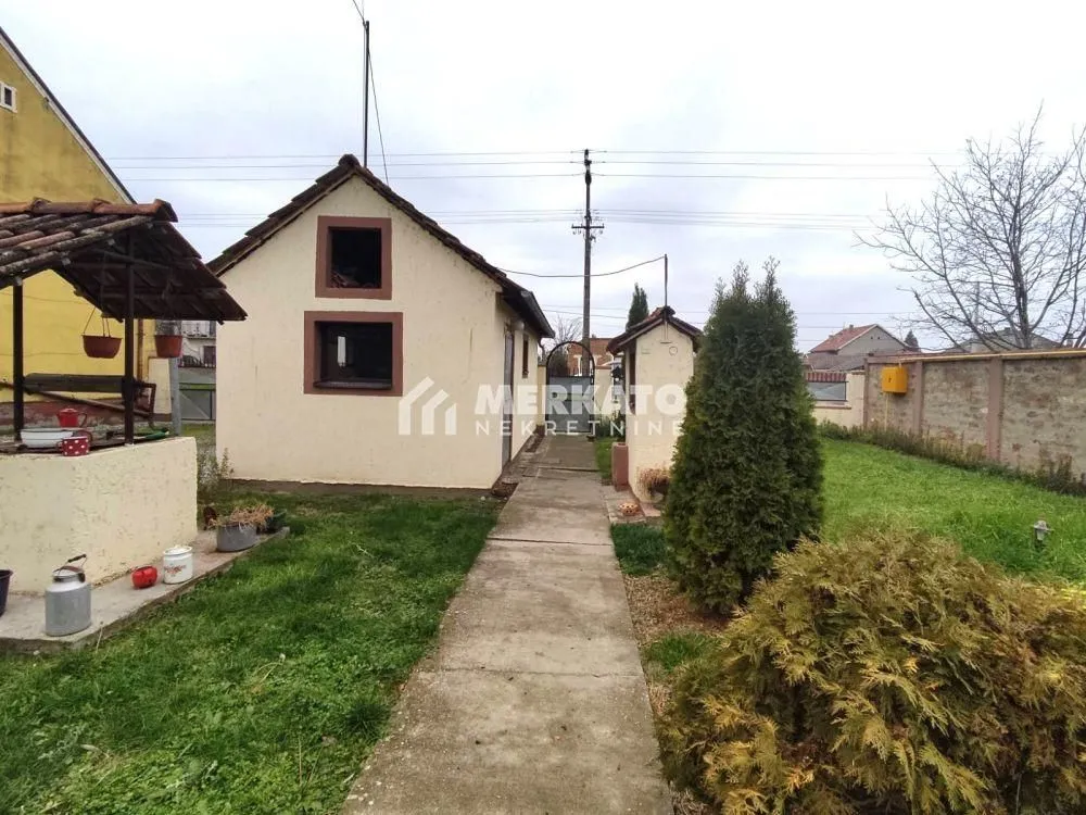 Sale, house, 140m², Melenci, Zrenjanin