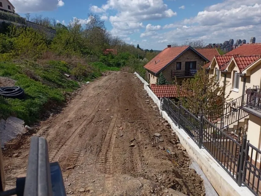 Sale, land lot, 500m², Jajinci, Voždovac Sve Podlokacije