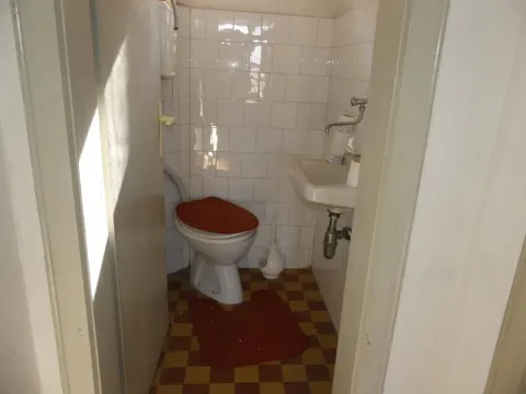 Prodaja, kuća, 117m², Ribare, Jagodina - image 9