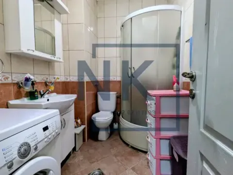 Izdavanje, trosoban stan, 100m², Pejton, Podgorica - image 18