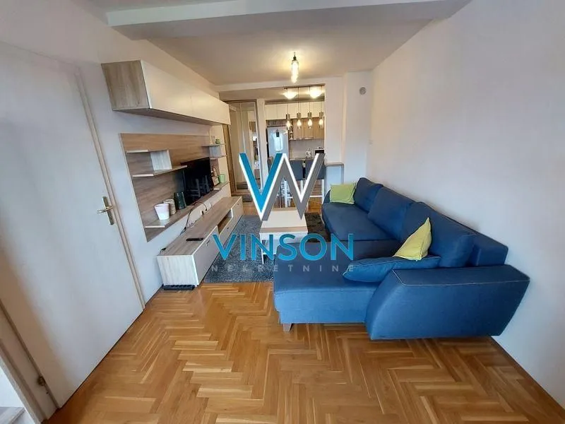 Izdavanje, dvosoban stan, 49m², Socijalno, Novi Sad Sve Podlokacije