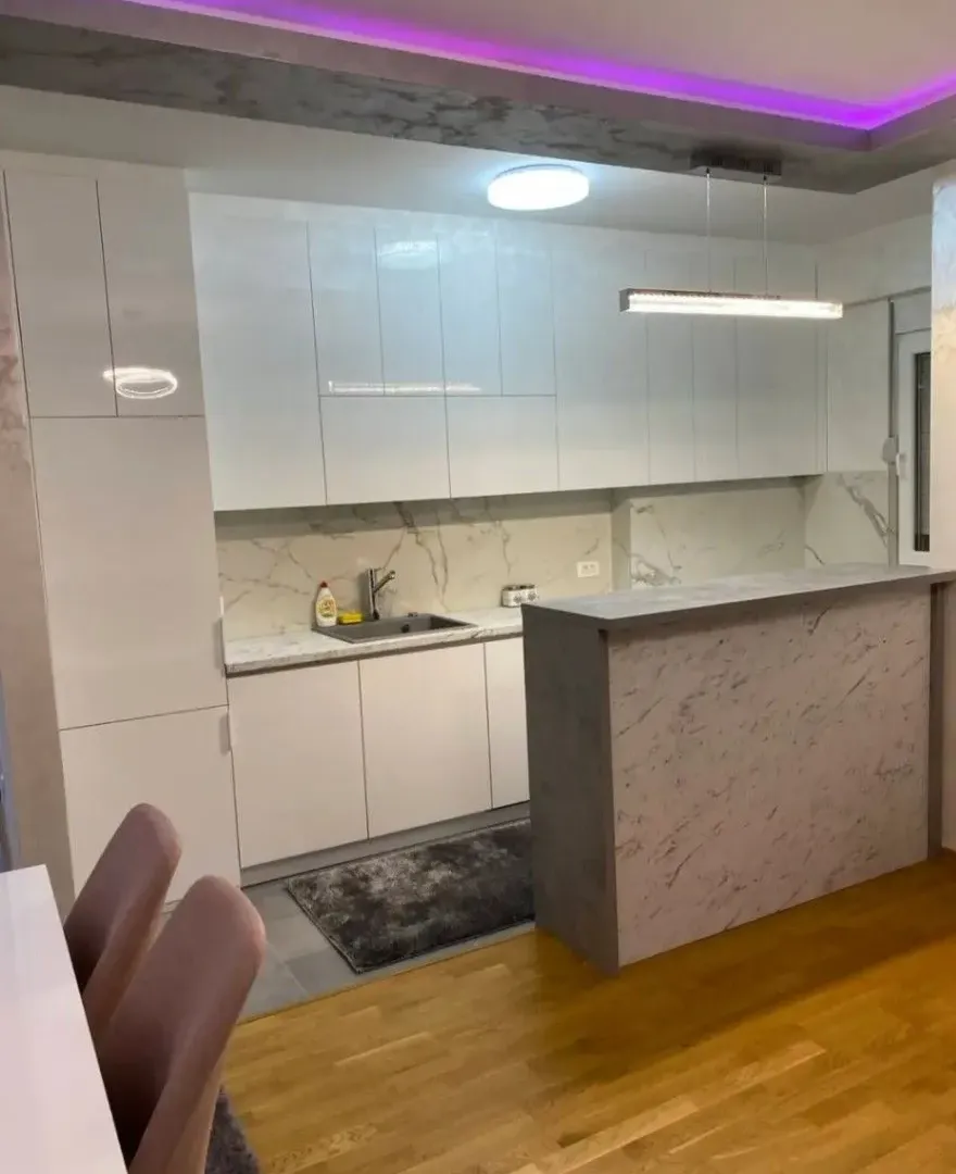 Izdavanje, dvosoban stan, 70m², Ljubović, Podgorica