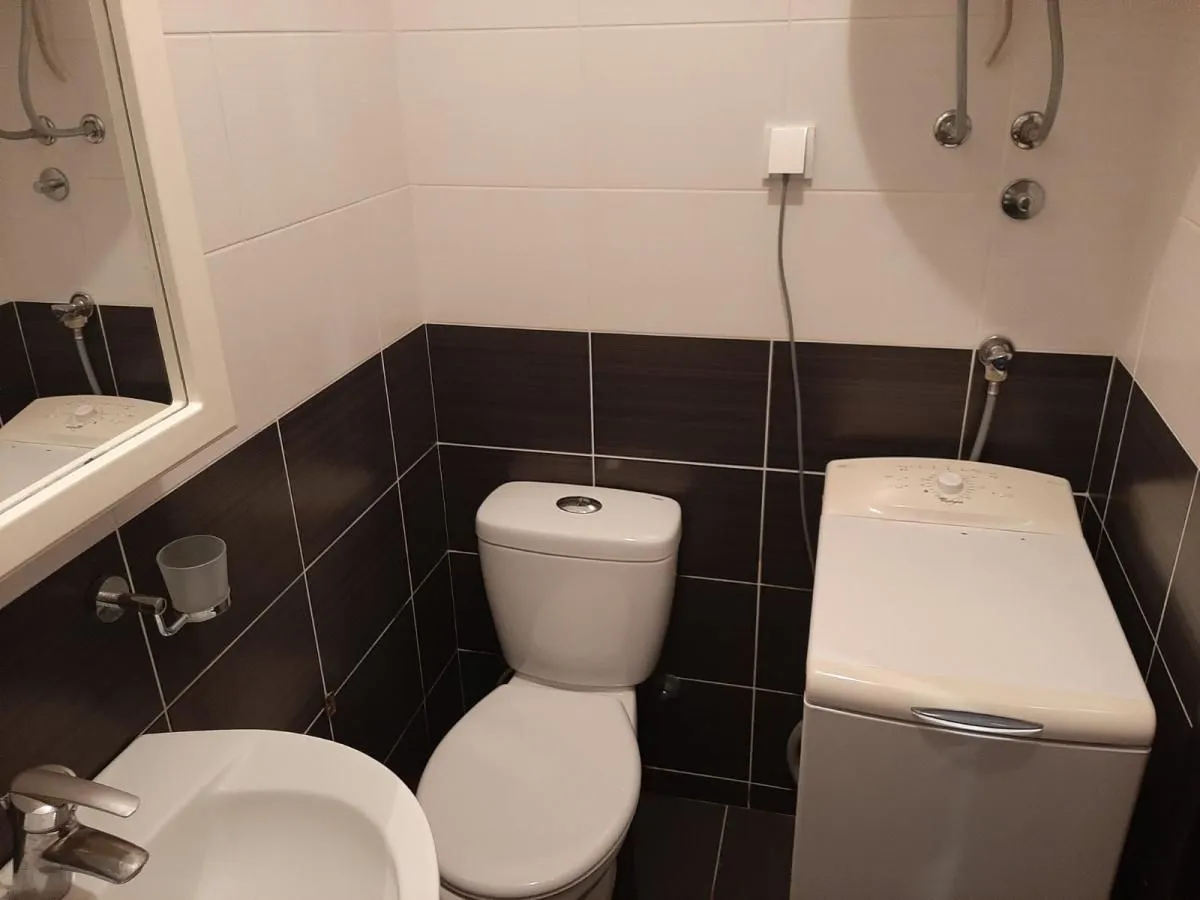 Izdavanje, dvosoban stan, 45m², Podbara, Novi Sad Sve Podlokacije