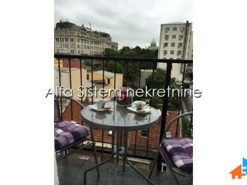 Izdavanje, trosoban stan, 68m², Stari Grad, Beograd - image 14