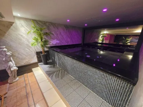 Prodaja, dvosoban stan, 79m², Bečići, Budva - image 24