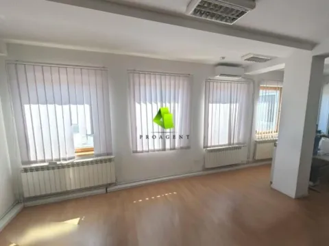 Prodaja, poslovni prostor, 78m², Medijana, Niš - image 2