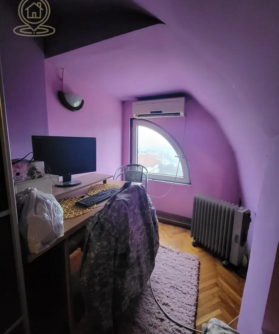 Prodaja, trosoban stan, 80m², Palilula, Niš