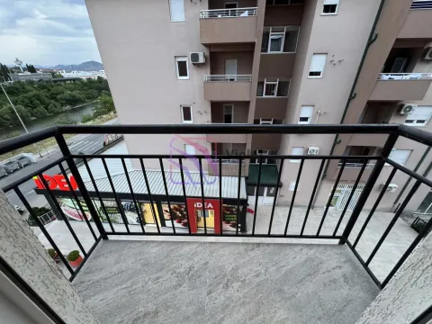 Rent, three bedroom apartment, 92m², Krivi Most, Podgorica - image 12
