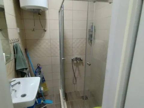 Izdavanje, poslovni prostor, 45m², Preko Morače, Podgorica - image 6