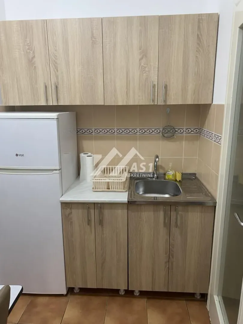 Izdavanje, jednosoban stan, 31m², Nova Detelinara, Novi Sad Sve Podlokacije
