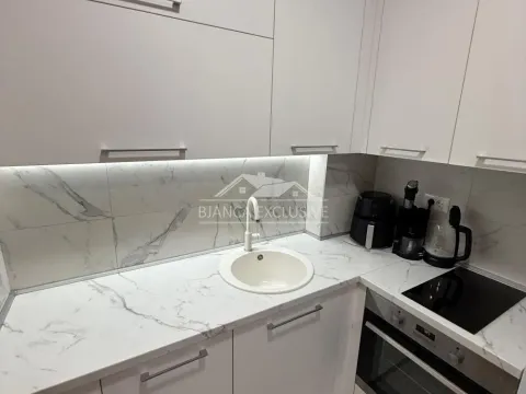 Sale, one bedroom apartment, 29m², Cvetkova Pijaca, Zvezdara Sve Podlokacije - image 5
