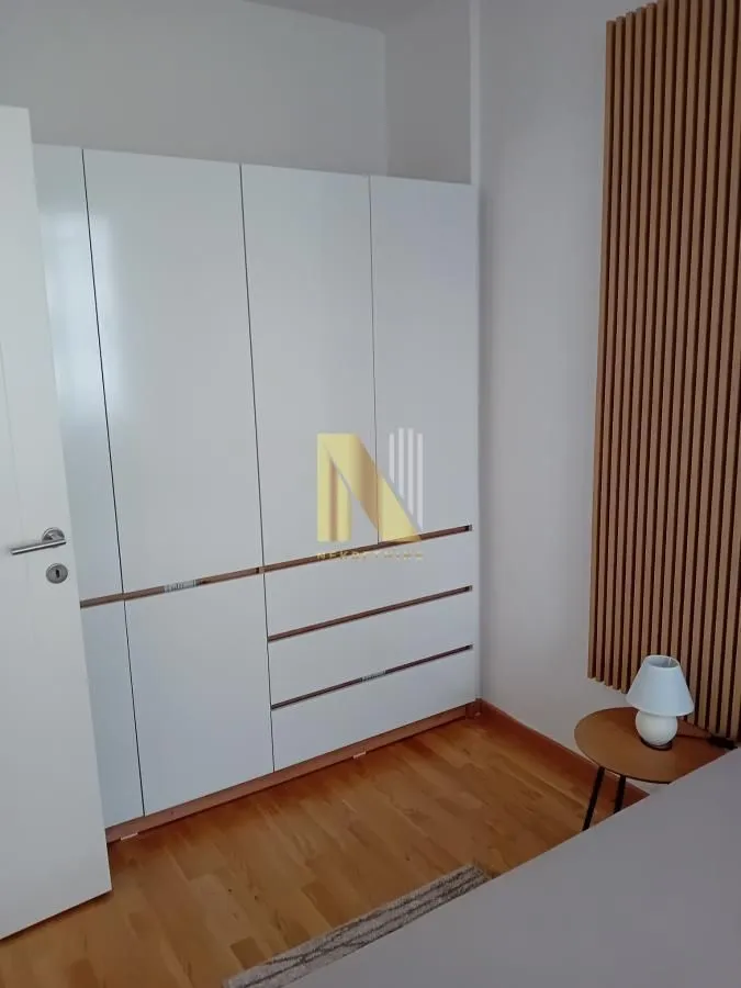 Izdavanje, dvosoban stan, 40m², Avijatičarsko naselje, Novi Sad Sve Podlokacije