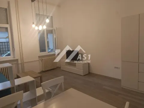 Rent, one bedroom apartment, 40m², Rotkvarija, Novi Sad Sve Podlokacije - image 6