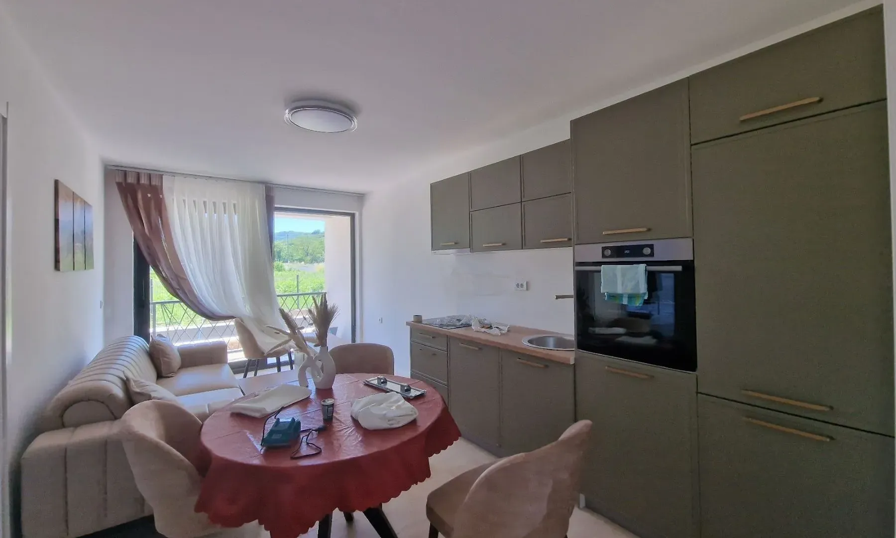 Sale, house, 300m², Radanovići, Kotor